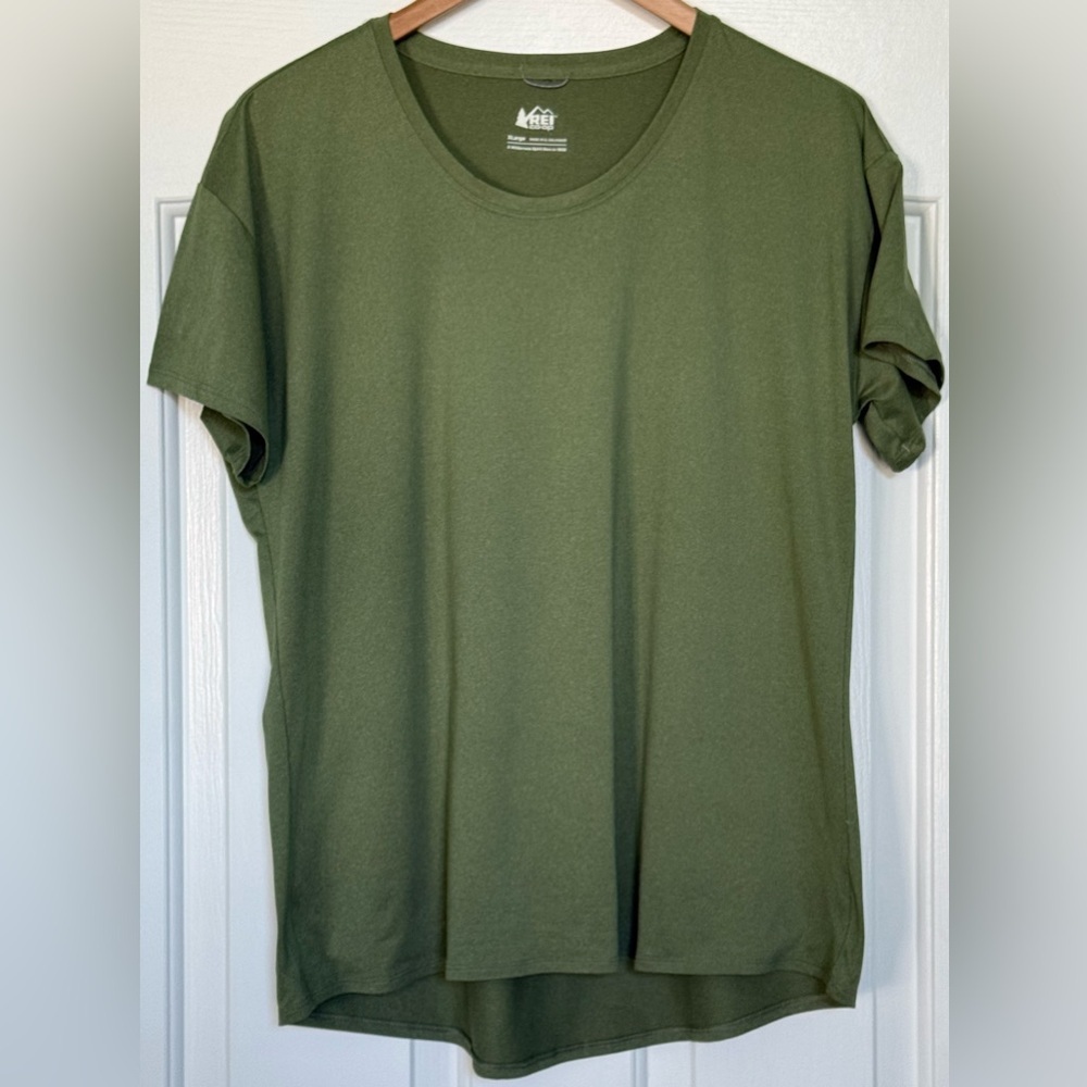 EUC ⚡️ REI Co-op Men’s XL Performance Tee Green Moisture-Wicking Stretch Shirt